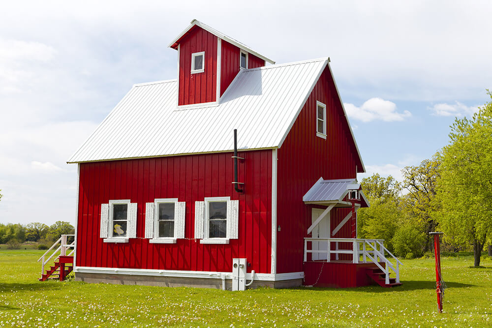 Custom Pole Barn Construction: Building Your Dream Structure